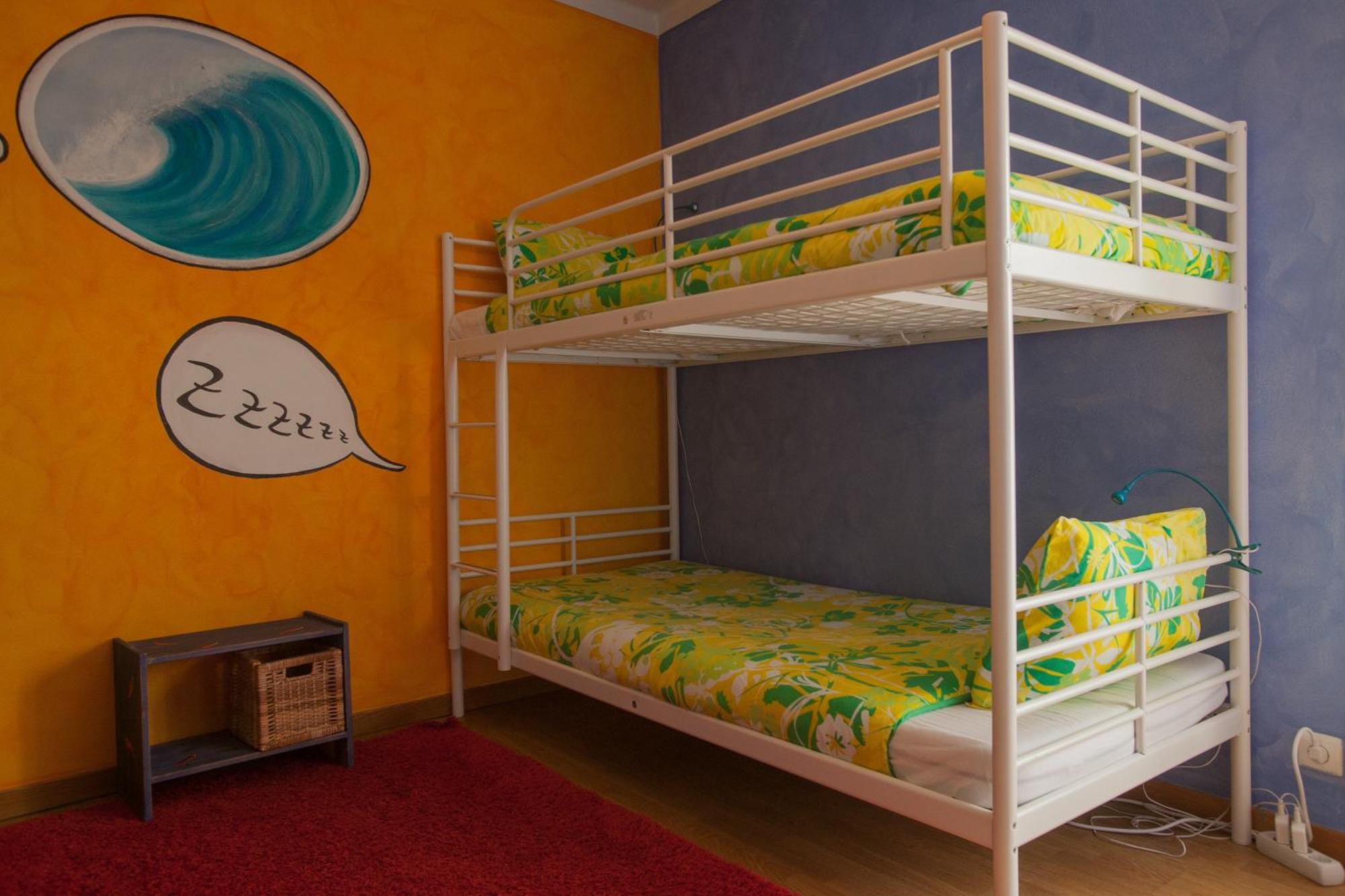 Ericeira Surf Campホステル 部屋 写真