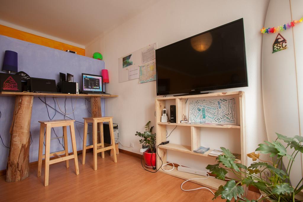 Ericeira Surf Campホステル エクステリア 写真
